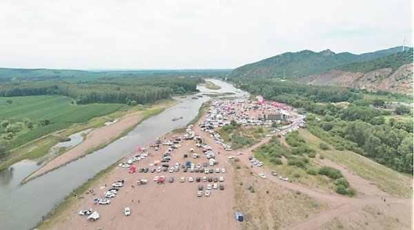 一站式配资服务机构 沐清风 游龙江｜山地河滩露营大会启幕